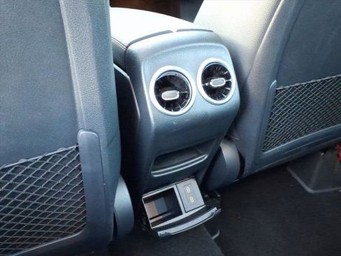 Used 2025 Mercedes-Benz GLA 35 AMG 4MATIC image 19