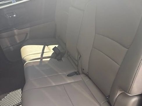 Used 2016 Honda Pilot EX-L image 6
