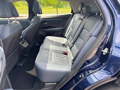 Used 2024 Nissan Ariya AWD image 19