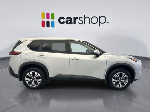 Used 2023 Nissan Rogue SV AWD/4WD image 6