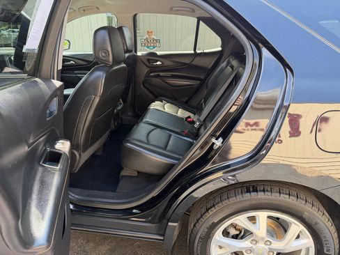 Used 2018 Chevrolet Equinox Premier w/ LPO, Cargo Package FWD image 14