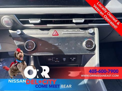 Used 2025 Hyundai Sonata SEL FWD image 23
