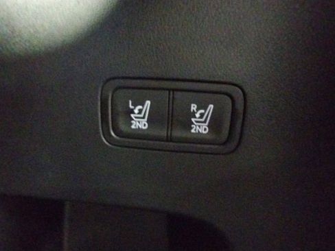 New 2026 Hyundai Santa Fe SE image 18