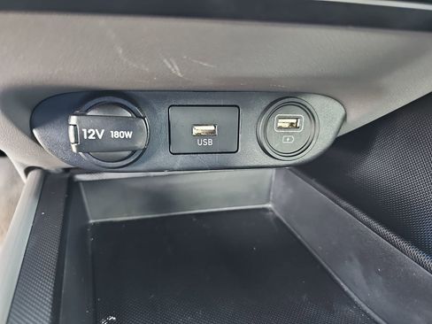 Certified 2023 Hyundai Elantra SEL image 27