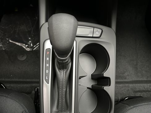 New 2026 Chevrolet Trax LS w/ LS Convenience Package FWD image 33