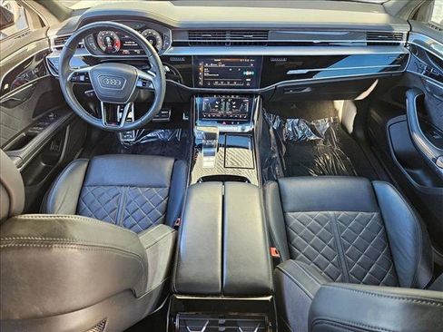 Used 2023 Audi S8 image 15