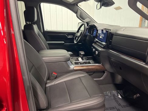 Certified 2023 GMC Sierra 1500 SLT w/ SLT Premium Package image 8