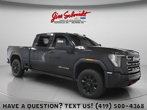 Used 2025 GMC Sierra 2500 AT4 w/ Technology Package AWD/4WD image 1