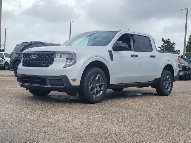 New 2026 Ford Maverick XLT w/ XLT Luxury Package FWD image 32