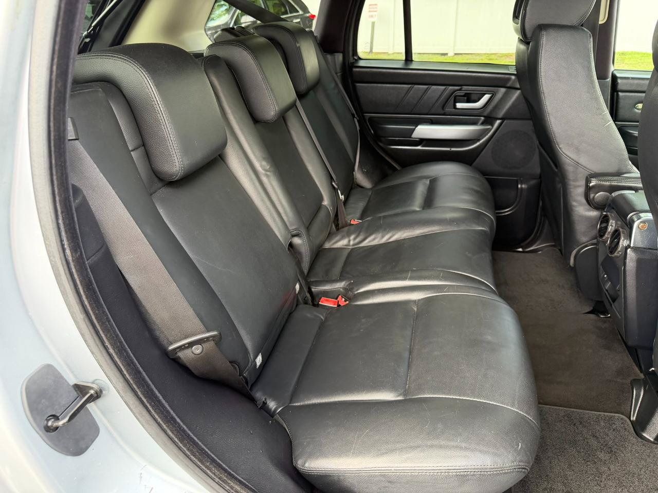 Used 2009 Land Rover Range Rover Sport HSE AWD/4WD image 41