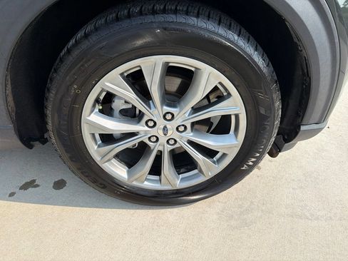 Certified 2023 Ford Explorer XLT w/ Equipment Group 202A RWD image 12