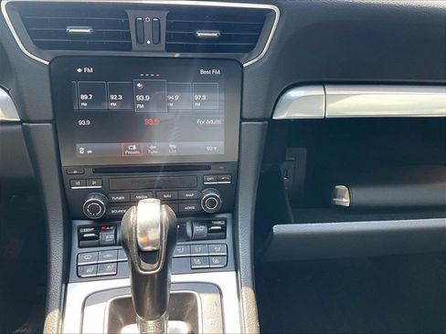 Used 2018 Porsche 911 Carrera S RWD image 24