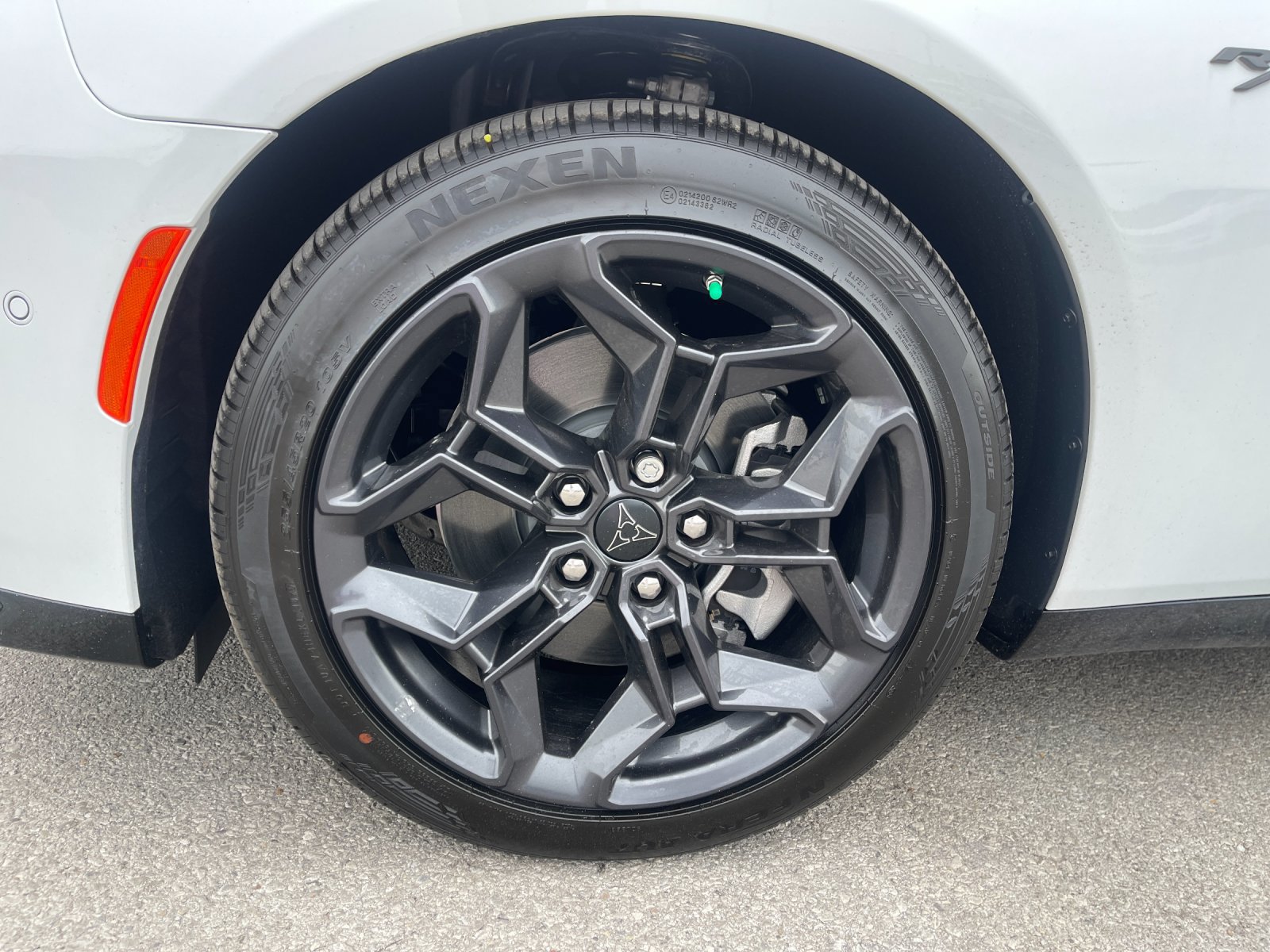 New 2027 Dodge Charger R/T AWD/4WD image 30