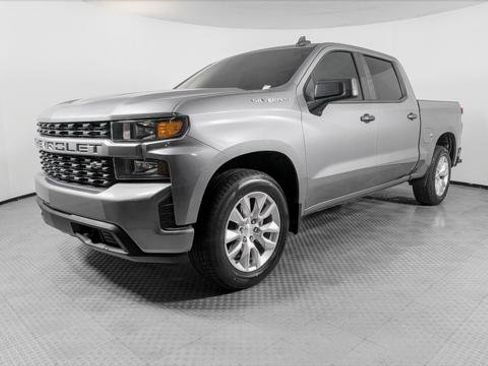 Used 2021 Chevrolet Silverado 1500 Custom RWD image 2