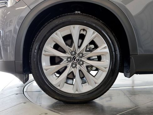 Certified 2026 MAZDA CX-90 Plug-In Hybrid w/ Preferred AWD/4WD image 10