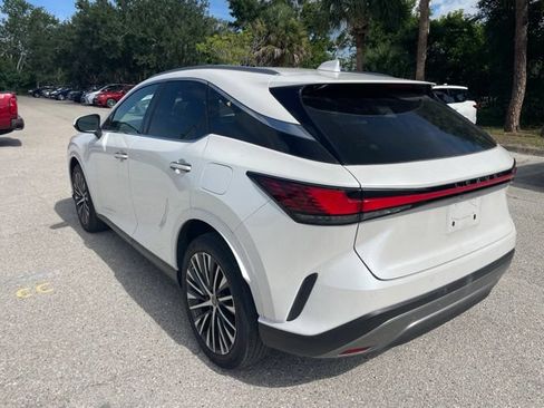 Used 2023 Lexus RX 350 Premium Plus w/ Cold Area Package FWD image 4