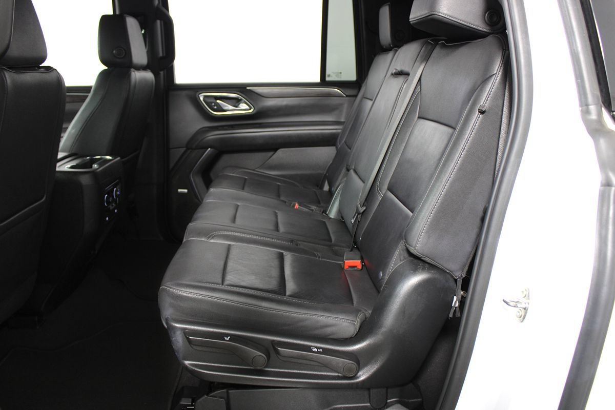 Used 2023 Chevrolet Suburban LT AWD/4WD image 27