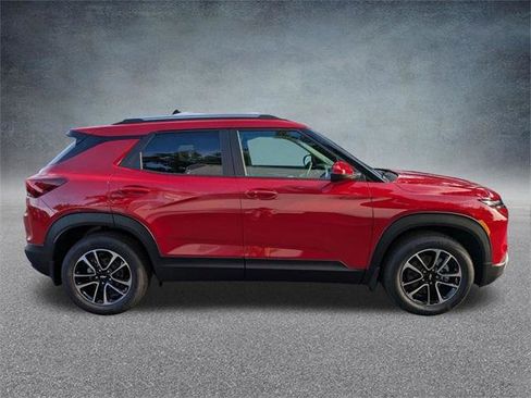 New 2026 Chevrolet TrailBlazer LT w/ Convenience Package image 3