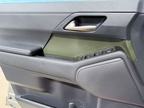 Used 2024 Lexus GX 550 image 24