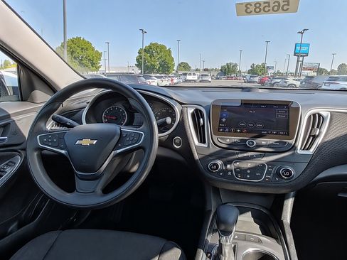 Used 2024 Chevrolet Malibu LT FWD image 20