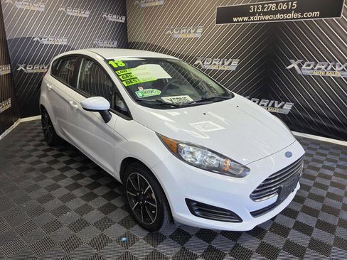 Used 2018 Ford Fiesta SE FWD image 6