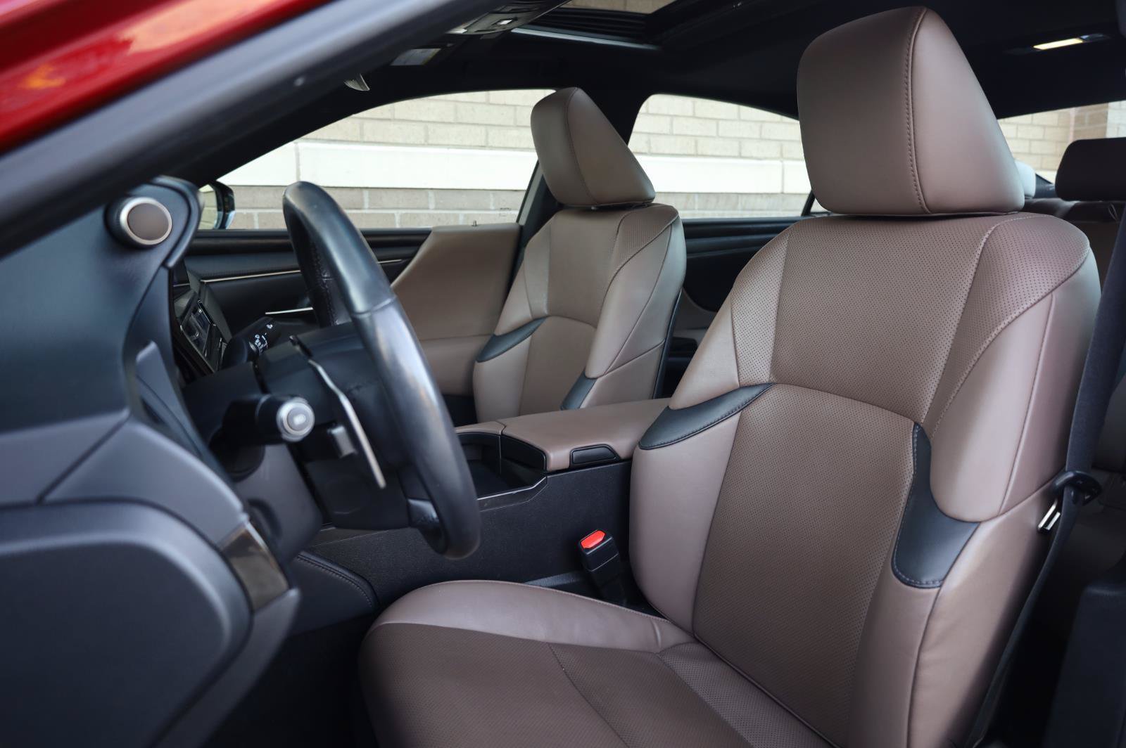 Used 2023 Lexus ES 350 w/ Premium Package FWD image 19