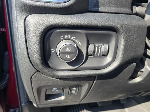 Used 2022 RAM 1500 Laramie w/ Sport Appearance Package image 28