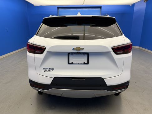 Used 2024 Chevrolet Blazer LT w/ Convenience Package FWD image 6