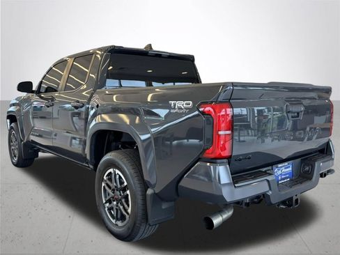 Used 2026 Toyota Tacoma TRD Sport AWD/4WD image 10