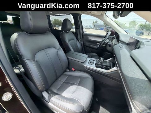 Used 2024 MAZDA CX-90 Plug-In Hybrid w/ Premium Pkg AWD/4WD image 29