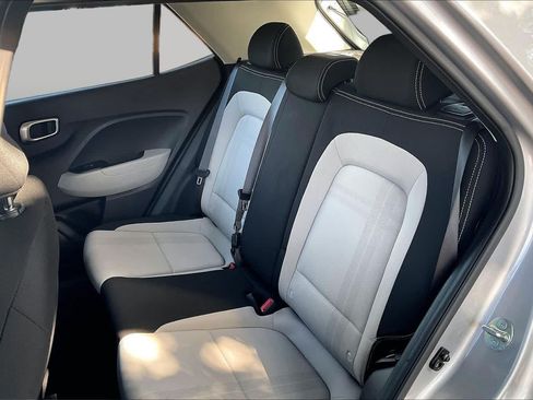 Certified 2026 Hyundai Venue SEL FWD image 21