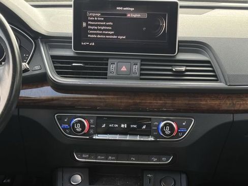 Used 2018 Audi Q5 2.0T Premium Plus w/ Premium Plus Package AWD/4WD image 17