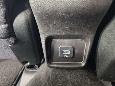 Used 2020 Jeep Compass Latitude image 32