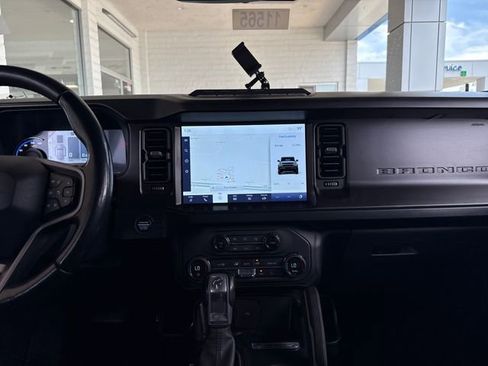 Used 2021 Ford Bronco First Edition AWD/4WD image 19