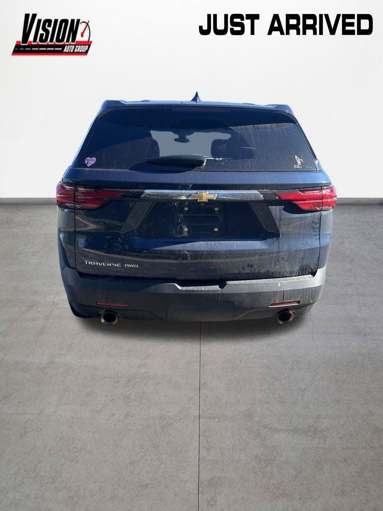 Used 2022 Chevrolet Traverse LS AWD/4WD image 4