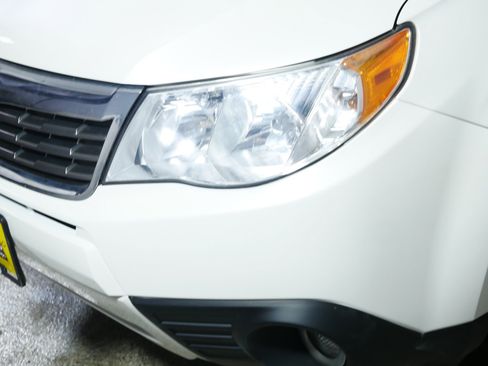 Used 2010 Subaru Forester 2.5X Limited w/ Popular Equipment Group 7B image 16