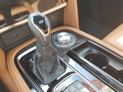 Used 2023 INFINITI QX80 Sensory w/ Cargo Package AWD/4WD image 30