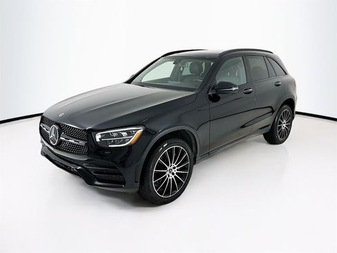 Certified 2021 Mercedes-Benz GLC 300 image 3