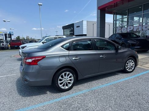 Used 2019 Nissan Sentra SV FWD image 6