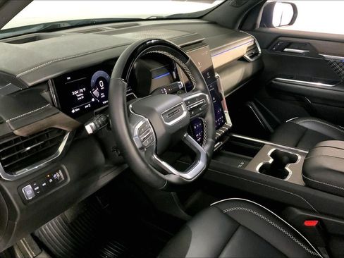 Used 2026 GMC Acadia Denali w/ Super Cruise Package AWD/4WD image 14