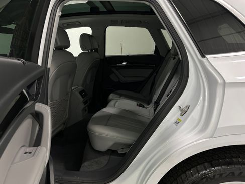 Used 2020 Audi Q5 Prestige AWD/4WD image 30