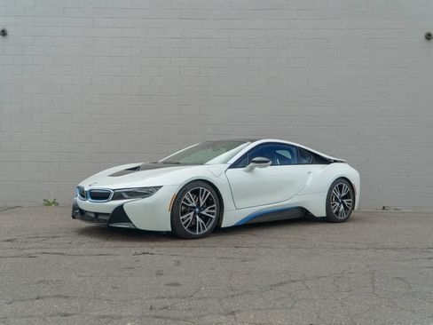 Used 2015 BMW i8 AWD/4WD image 1