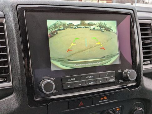 Used 2023 Nissan Frontier SV w/ SV Convenience Package image 14