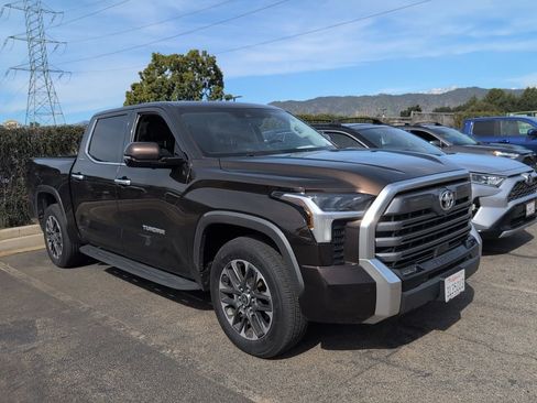 Used 2023 Toyota Tundra Limited image 3
