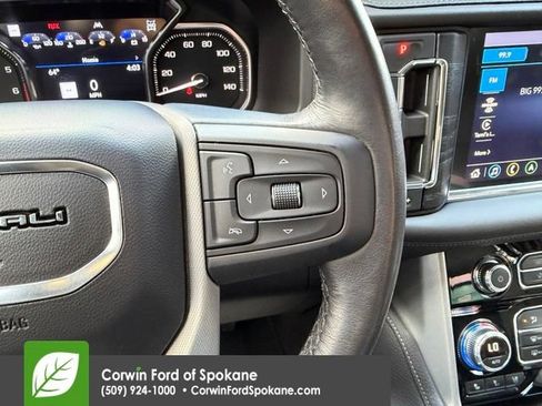 Used 2021 GMC Yukon XL Denali w/ Advanced Technology Package AWD/4WD image 28