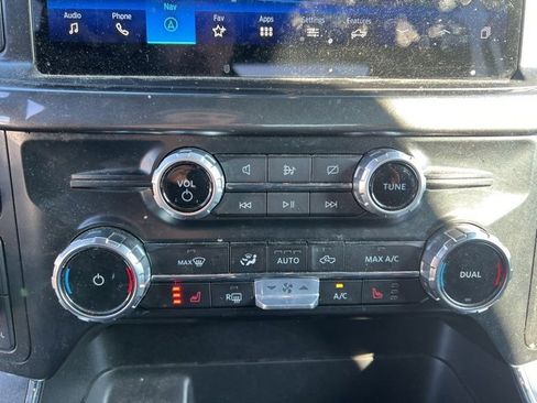 Used 2023 Ford F150 XLT image 27