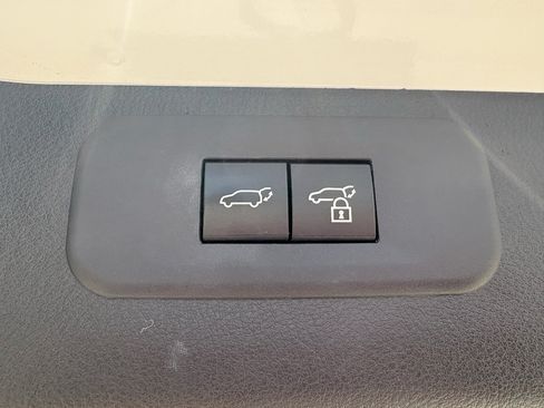 Used 2026 Lexus TX 350 AWD w/ Technology Package image 34
