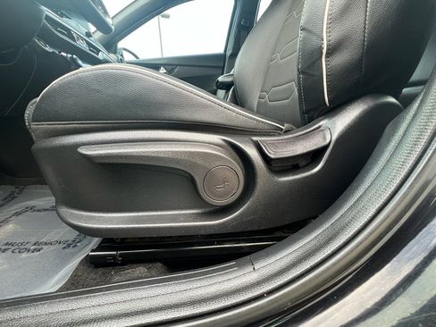 Used 2022 Kia Forte GT-Line image 22