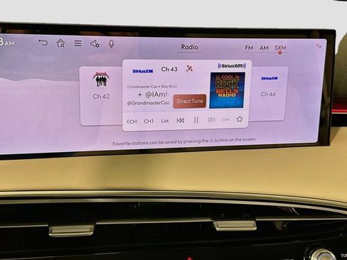 New 2027 Genesis GV70 2.5T AWD/4WD image 11