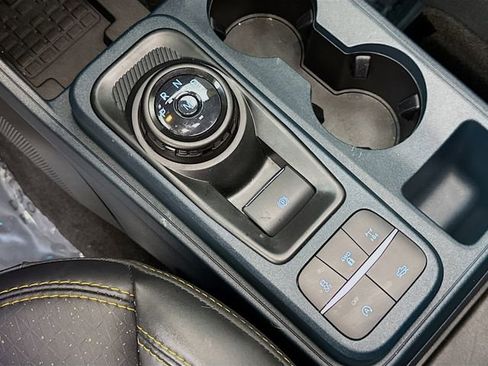 Used 2025 Ford Maverick Tremor image 17